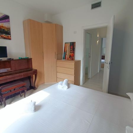 Joivy Elegant Flat For 6 With 2 Balconies Apartment Milano Exterior foto